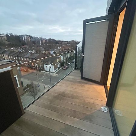 New 2 Bed Apartment Greenwich London Bagian luar foto
