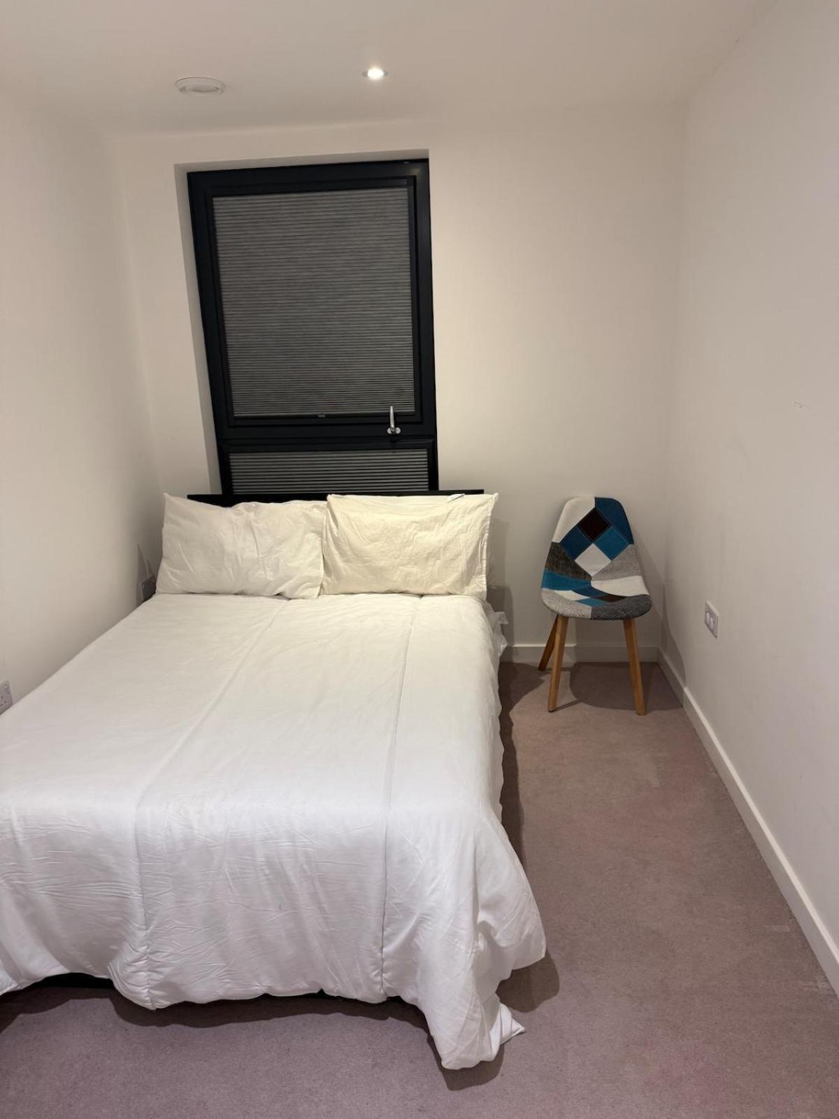 New 2 Bed Apartment Greenwich London Bagian luar foto
